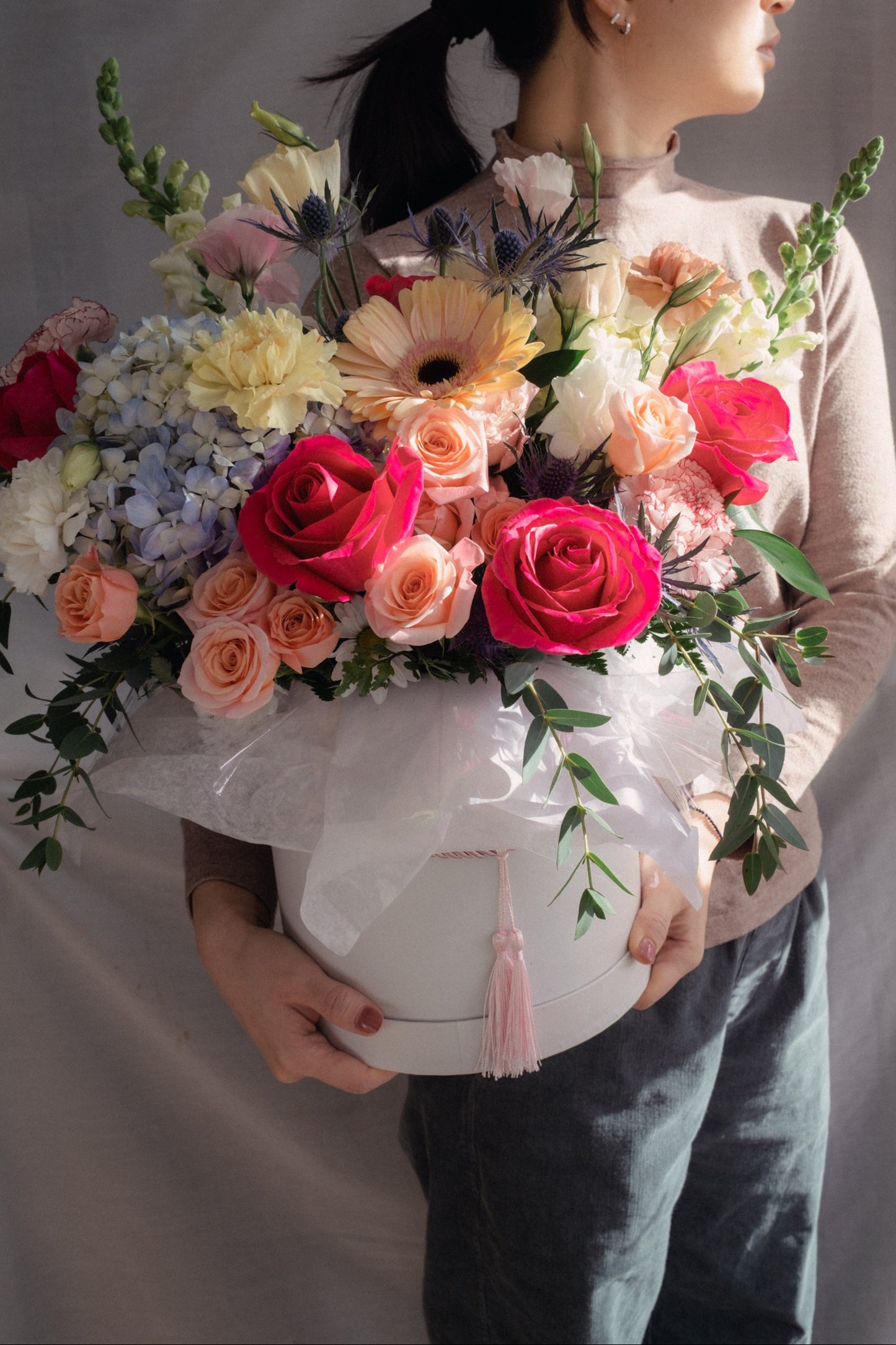 Hatbox Arrangement